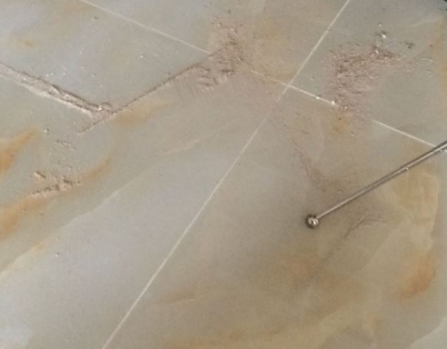 沙河瓷砖空鼓维修公司分享粘合剂选择不当在瓷砖铺贴过程中可能导致以下问题